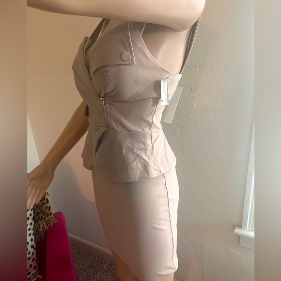 Shoulder strap mini dress in cream ☕️ - Picture 2 of 6